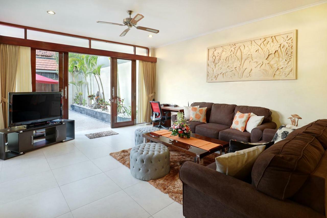 Villa Nova Legian Eksteriør billede